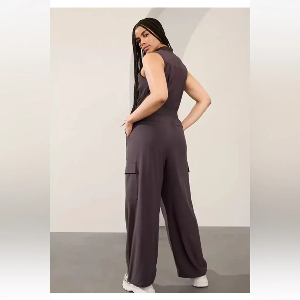 New Athleta 12 Brooklyn Utility Jumpsuit Shale Size 2 - Picture 4 of 12